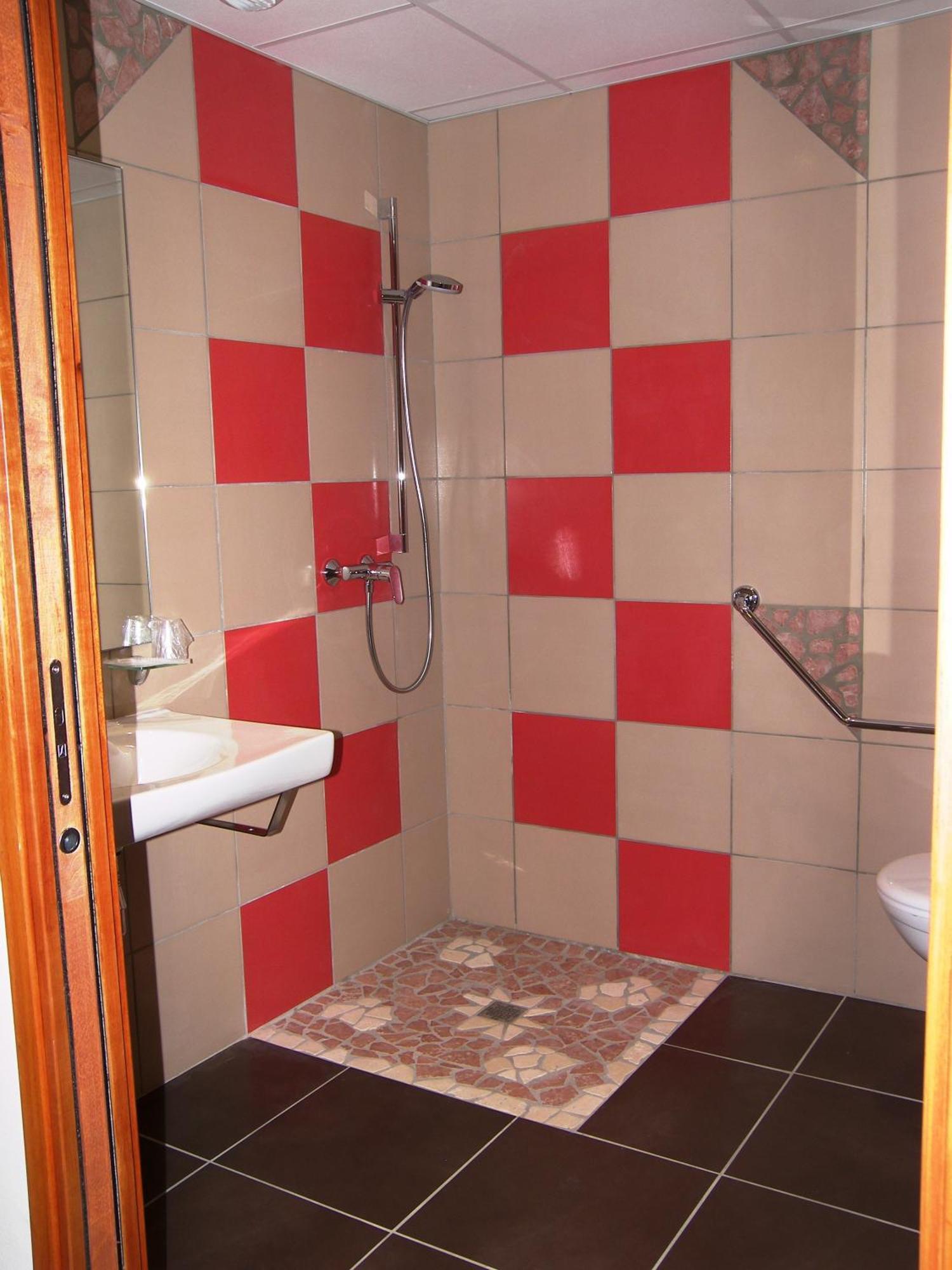 Hostellerie Del Matin Calme Montverdun Buitenkant foto